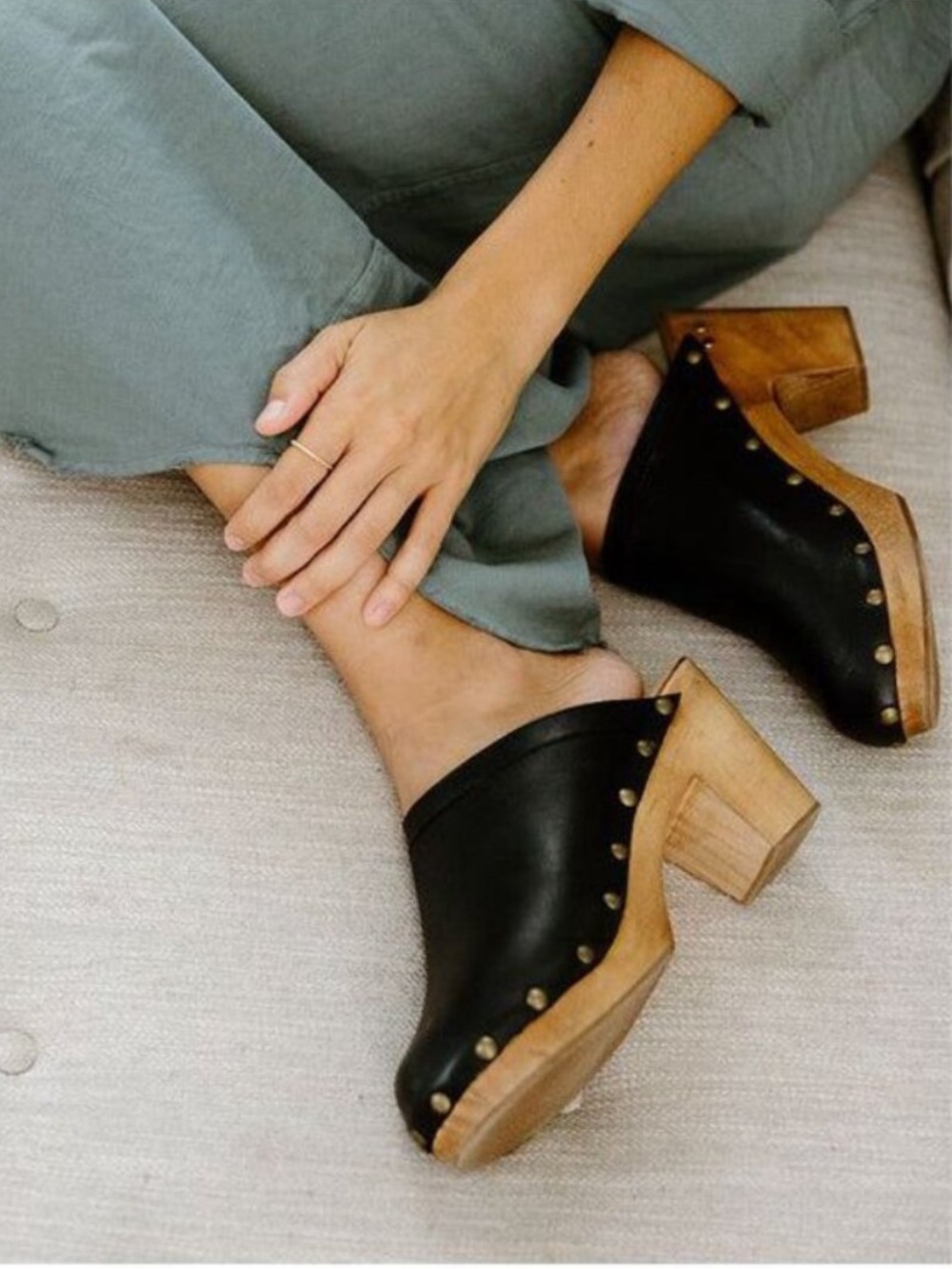 beek Black Leather woodpecker Clog
